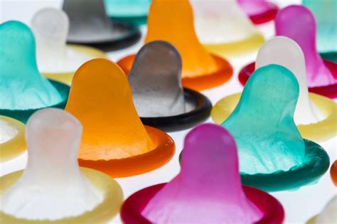 Blowjob ohne Kondom gegen Aufpreis Sexuelle Massage Hart
